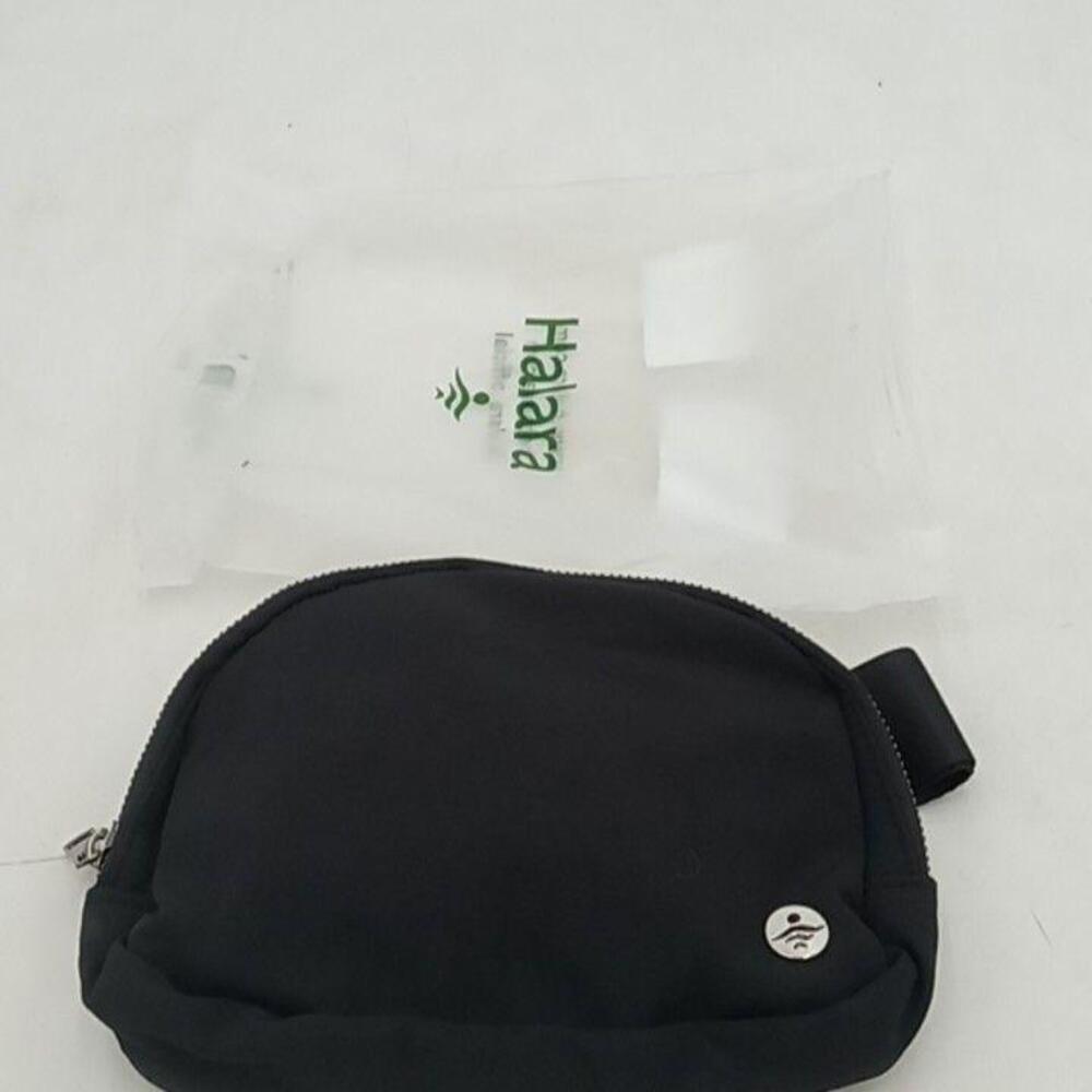 Halara Belt Bag Womens Small Black Nylon Fanny Pack Zip Waist Travel Everyday